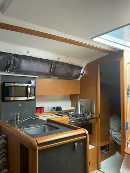 2015 Jeanneau 349