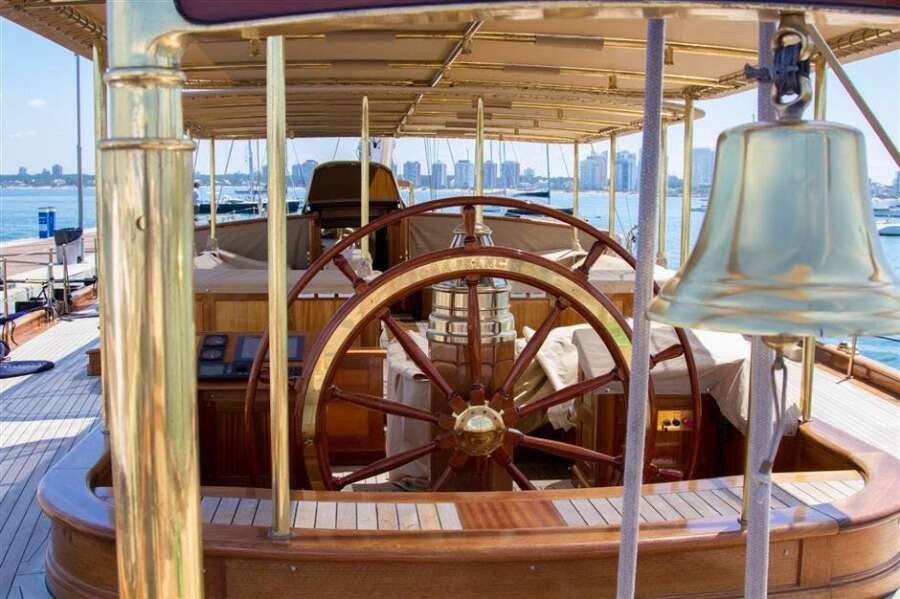 DONA FRANCISCA 172ft Astilleros Buquebus Yacht For Sale