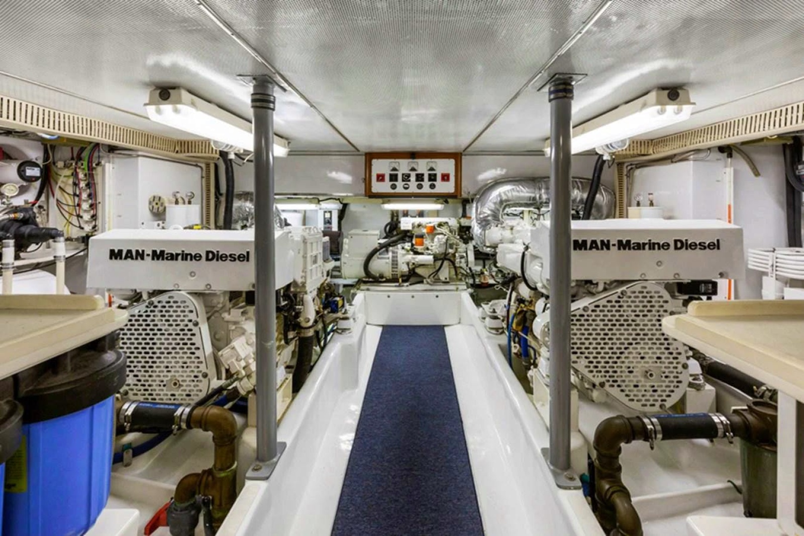 72' 1983 Elliott Custom