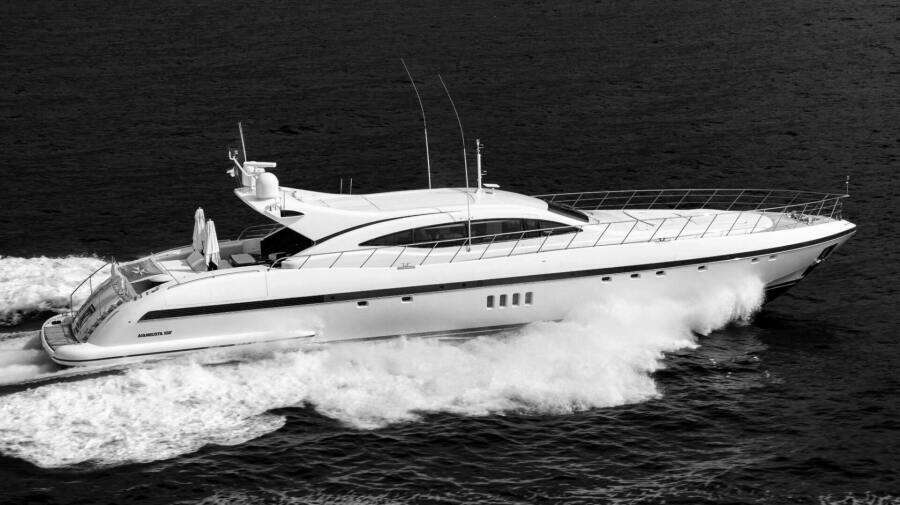 1K 109ft Overmarine Yacht For Sale