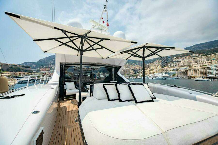 1K 109ft Overmarine Yacht For Sale