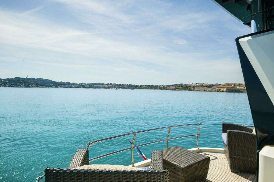 CRAZY DIAMOND 70ft Monte Carlo Yachts Yacht For Sale