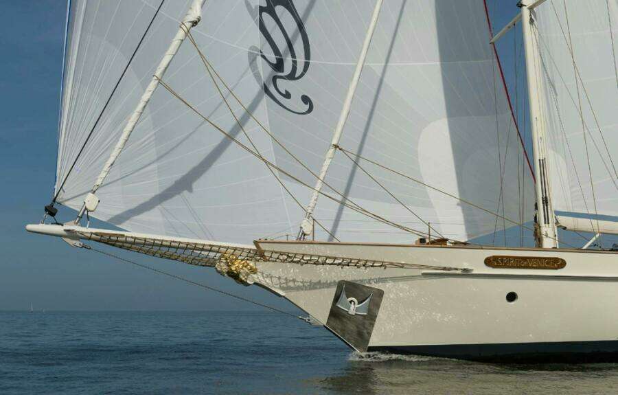 SPIRIT OF VENICE 89ft Vmg Yacht For Sale