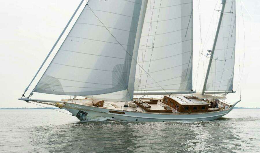 SPIRIT OF VENICE 89ft Vmg Yacht For Sale