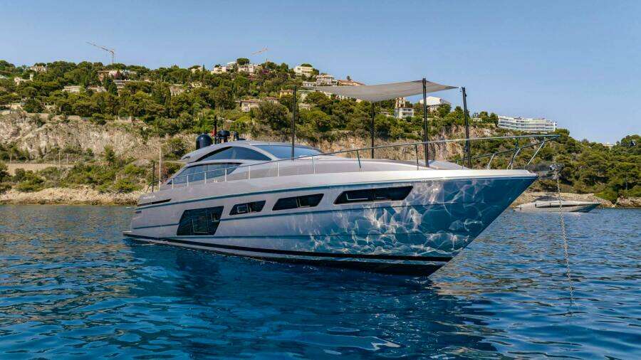 SILVER MISSILE 62ft Pershing Yacht For Sale