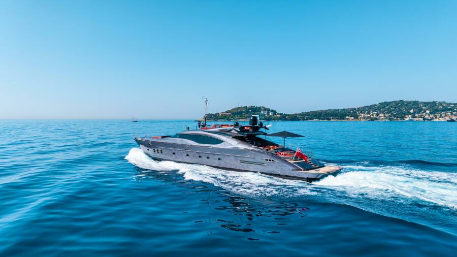 124' 2009 Palmer Johnson Palmer Johnson 120