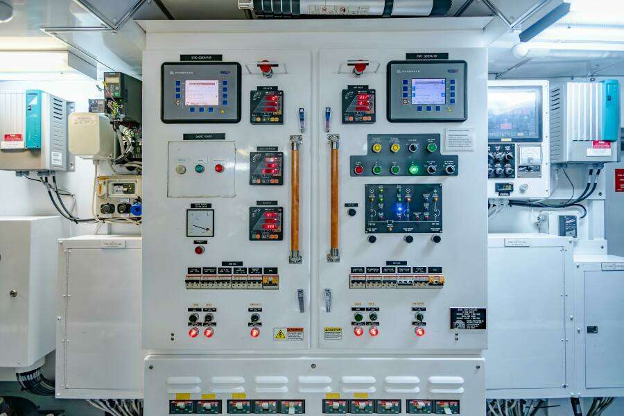 KJOS 124ft Palmer Johnson Yacht For Sale