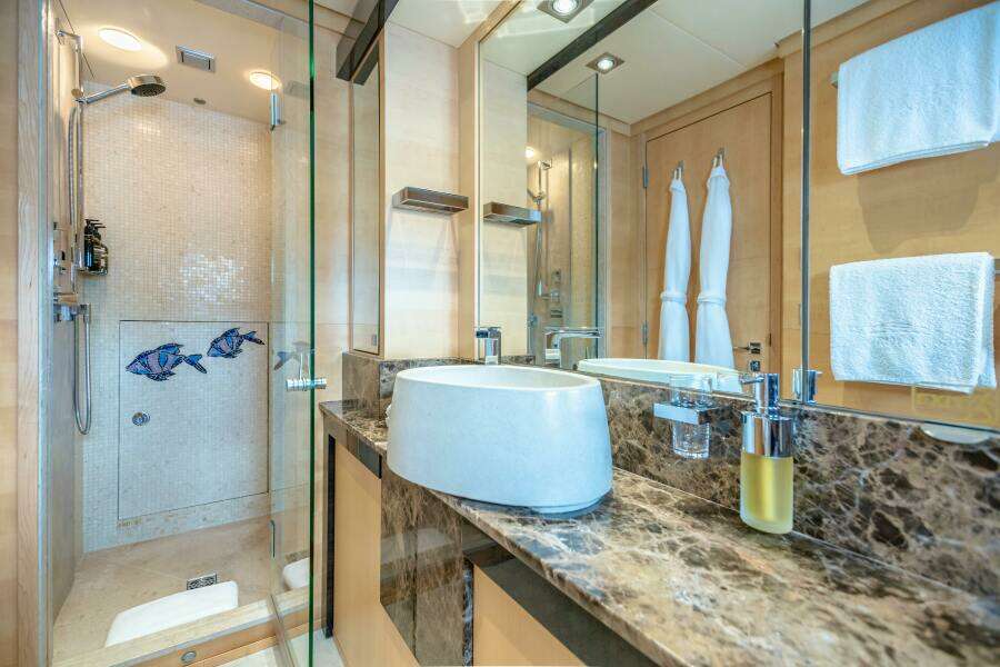 KJOS 124ft Palmer Johnson Yacht For Sale