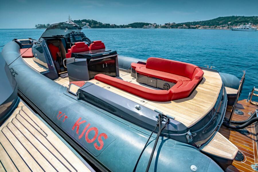 124' 2009 Palmer Johnson Palmer Johnson 120