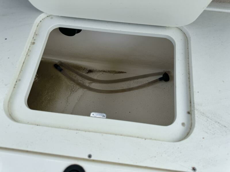 2017 Sea Ray 210 SPX Outboard