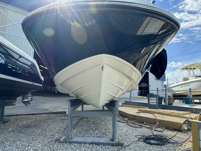 2017 Sea Ray 210 SPX Outboard