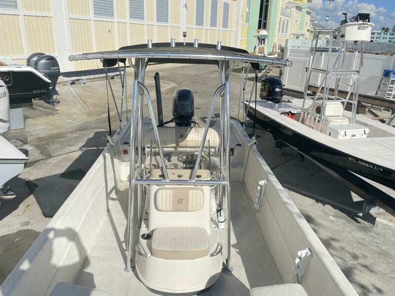 2014 Carolina Skiff 258 DLV
