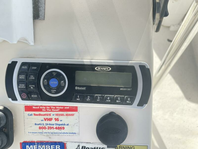 2014 Carolina Skiff 258 DLV