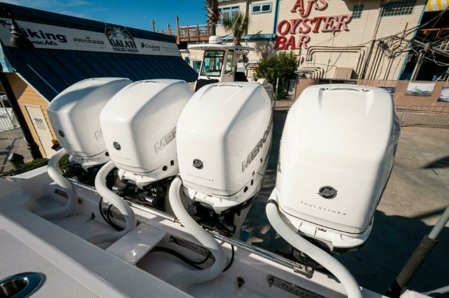 2020 Streamline 45 Center Console Override
