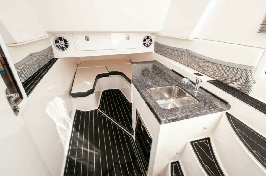 2020 Streamline 45 Center Console Override