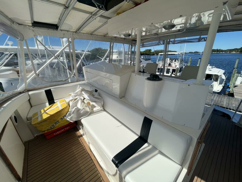 1985 Bertram 54 convertible