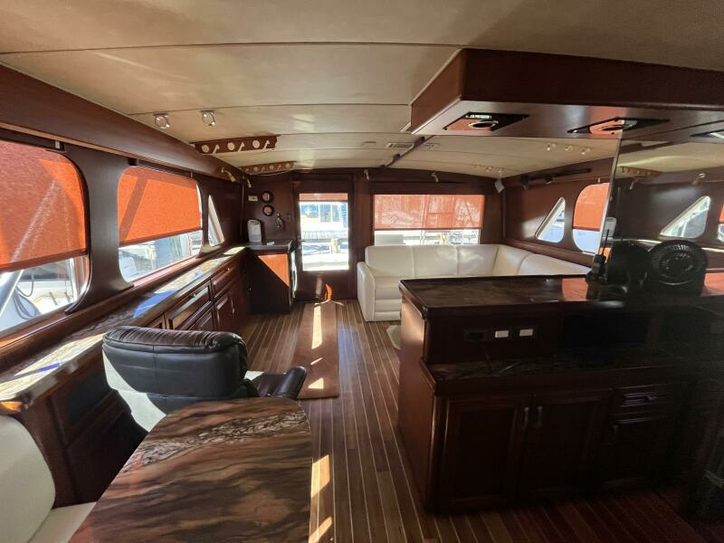 1985 Bertram 54 convertible