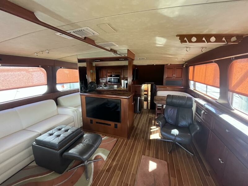 1985 Bertram 54 convertible