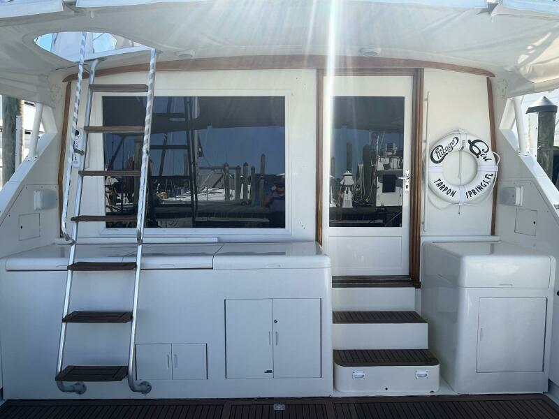 1985 Bertram 54 convertible