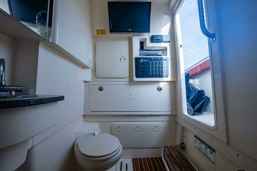 30ft Scout Yacht For Sale
