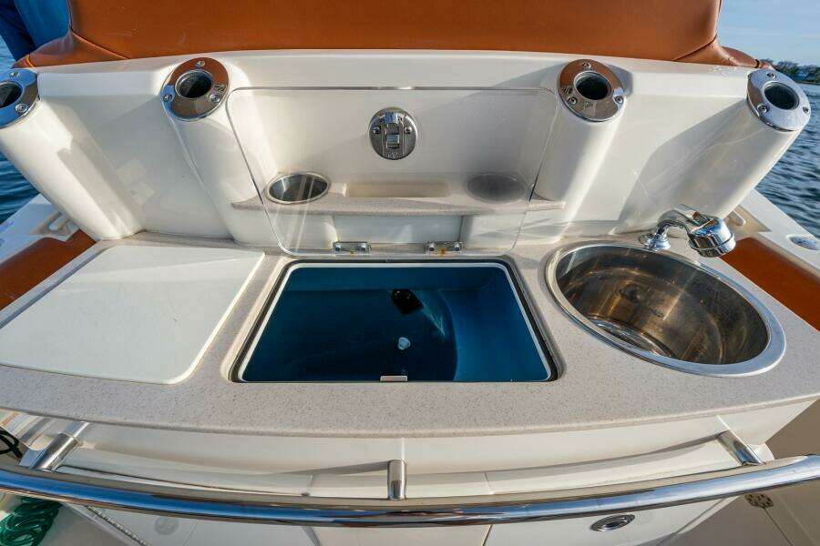 30ft Scout Yacht For Sale
