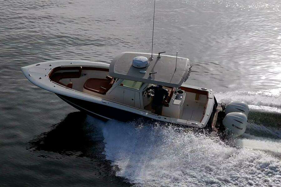 30ft Scout Yacht For Sale