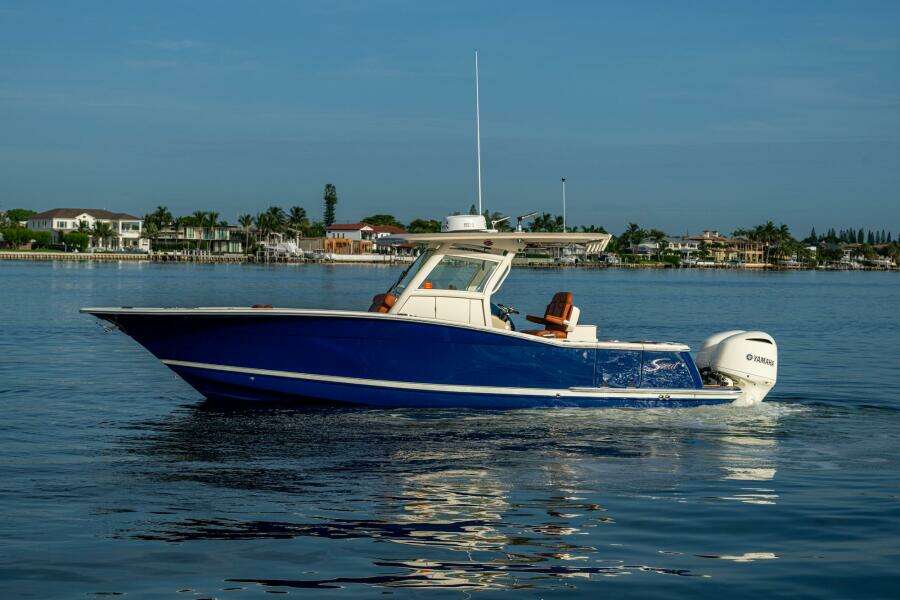 30ft Scout Yacht For Sale