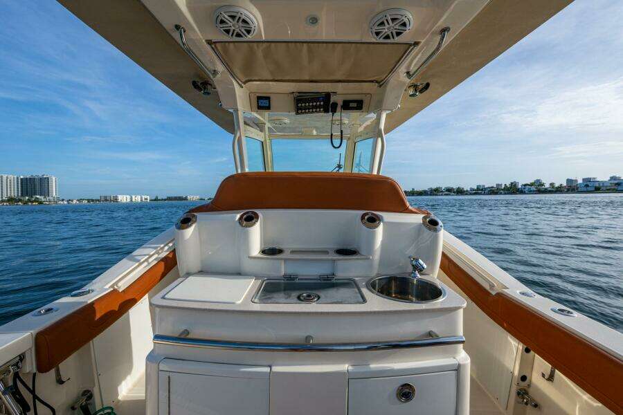 30ft Scout Yacht For Sale