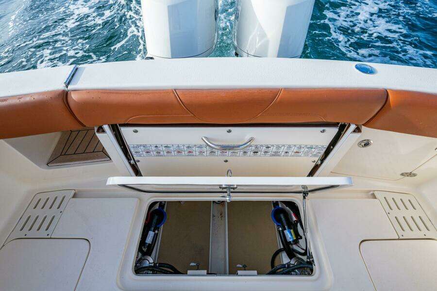 30ft Scout Yacht For Sale