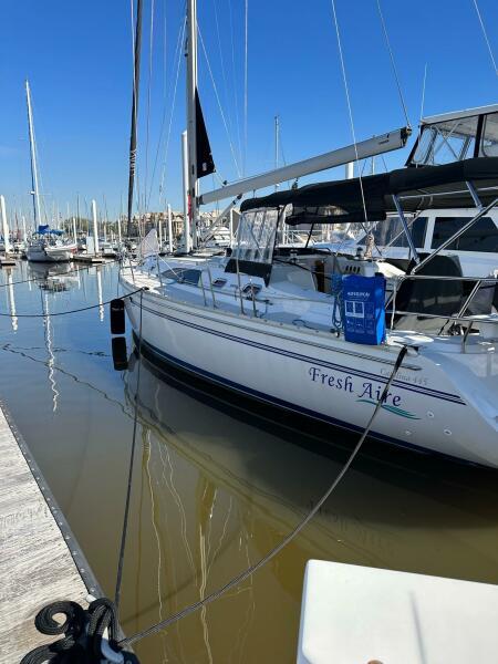 2012 Catalina 445