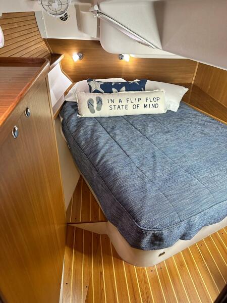 2012 Catalina 445