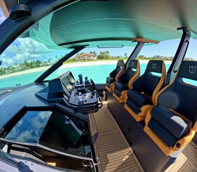 44ft Lekker Yacht For Sale