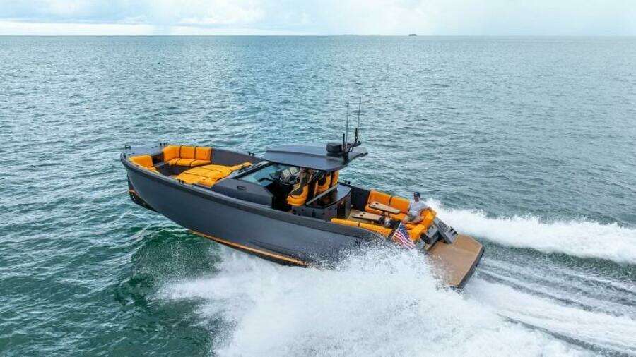 44ft Lekker Yacht For Sale