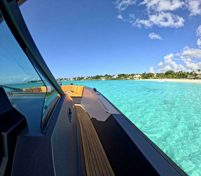 44ft Lekker Yacht For Sale