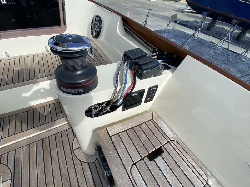 2018 Latitude 46