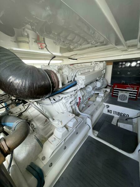 2001 Ronin 41 SF  DONE DIGGIN  Engine Room