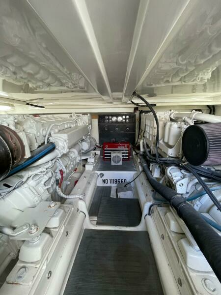 2001 Ronin 41 SF  DONE DIGGIN  Engine Room 2