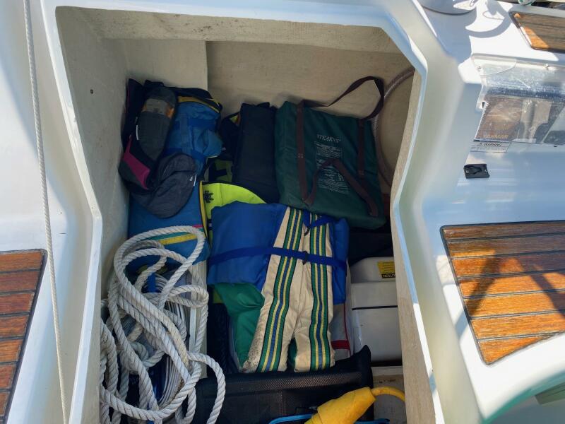 2005 Beneteau Beneteau 373