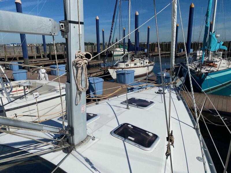 2005 Beneteau Beneteau 373