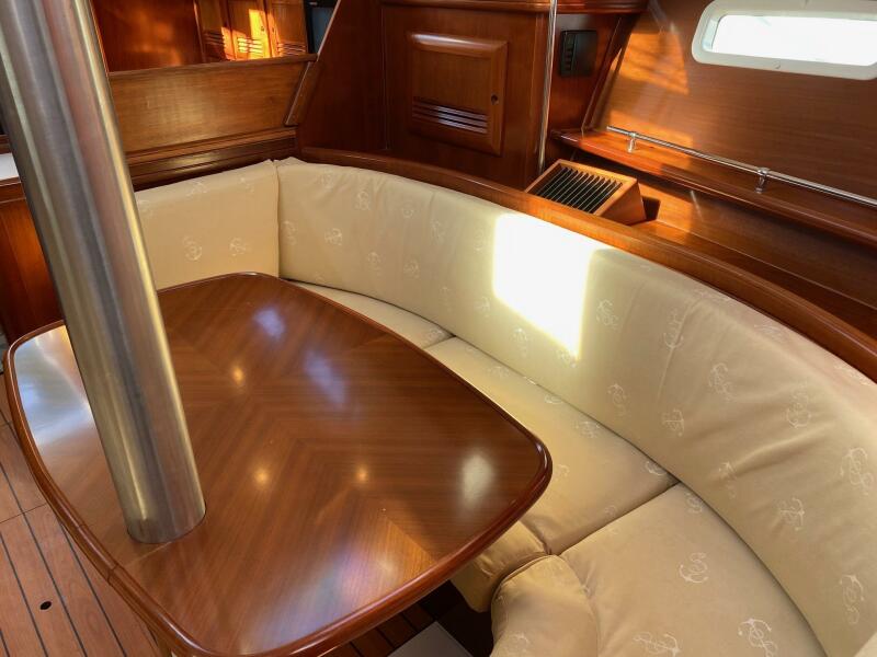 2005 Beneteau Beneteau 373
