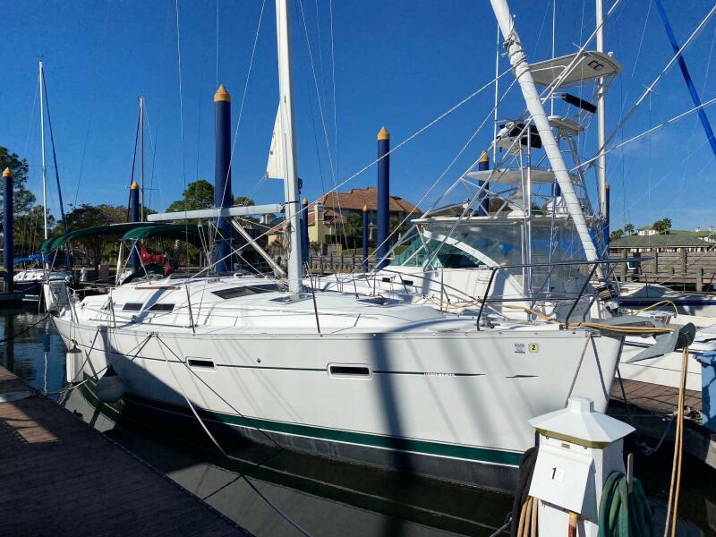 2005 Beneteau Beneteau 373