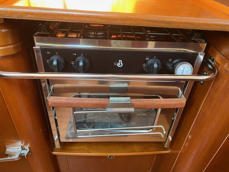 2005 Beneteau Beneteau 373