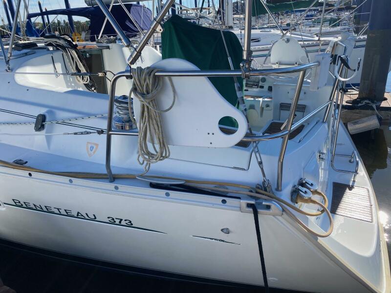 2005 Beneteau Beneteau 373
