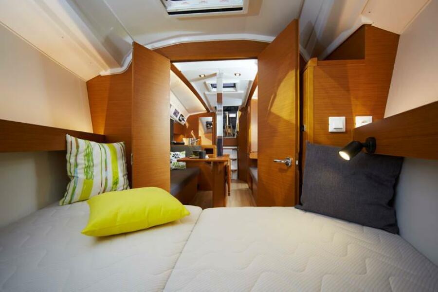 2023 Jeanneau Sun Odyssey 349