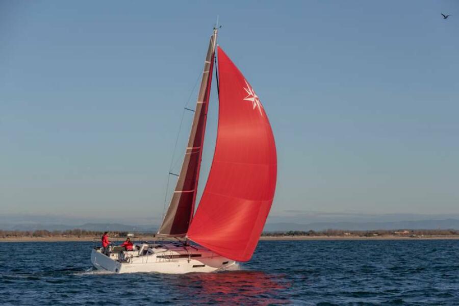 2027 Jeanneau Sun Odyssey 380