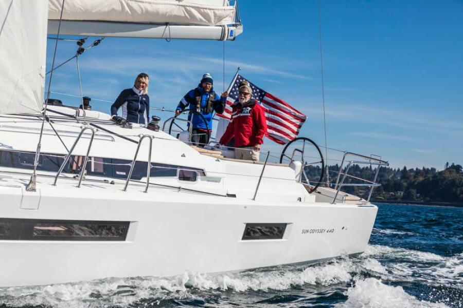 2027 Jeanneau Sun Odyssey 440