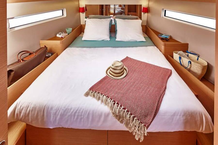 2027 Jeanneau Sun Odyssey 440