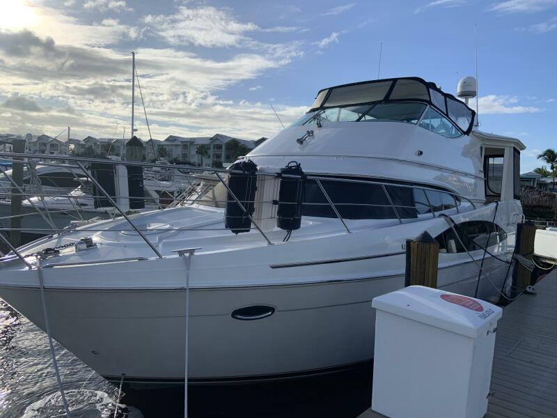 2004 Carver Model TBD yacht listing image