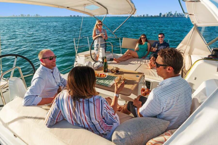 2027 Jeanneau Sun Odyssey 490