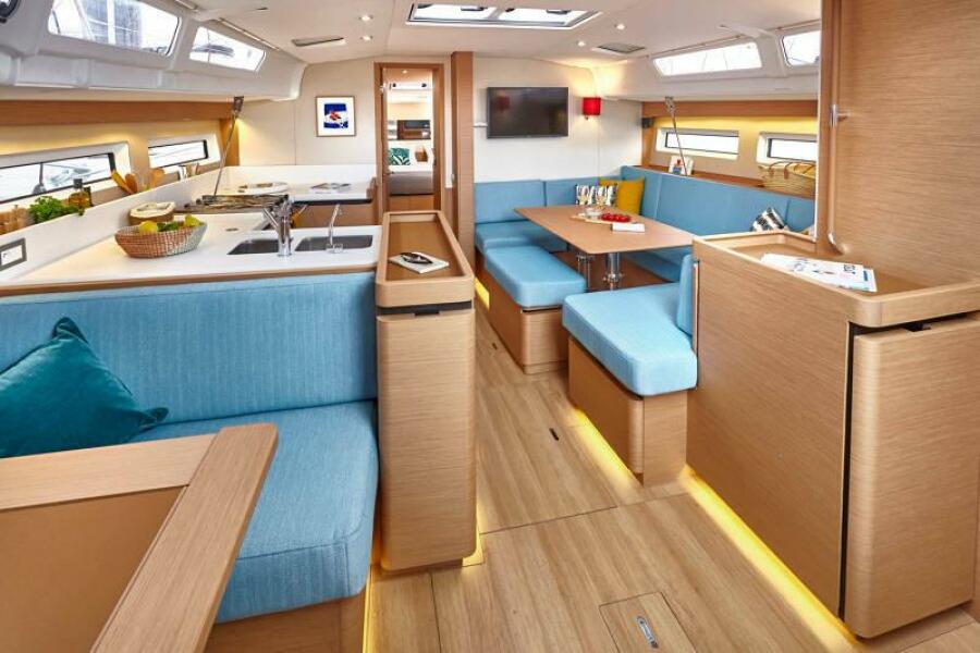 2027 Jeanneau Sun Odyssey 490